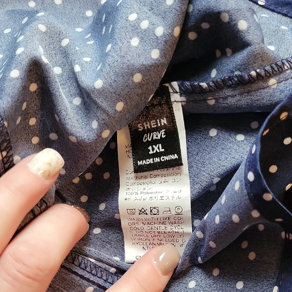 NWOT Shein Curve Polka Dot Flowy Blouse Set in White and Navy 1XL - Picture 7 of 8